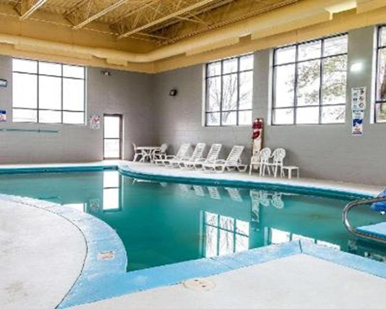 Clarion Inn I-94 Near Expo Center Kalamazoo Bagian luar foto