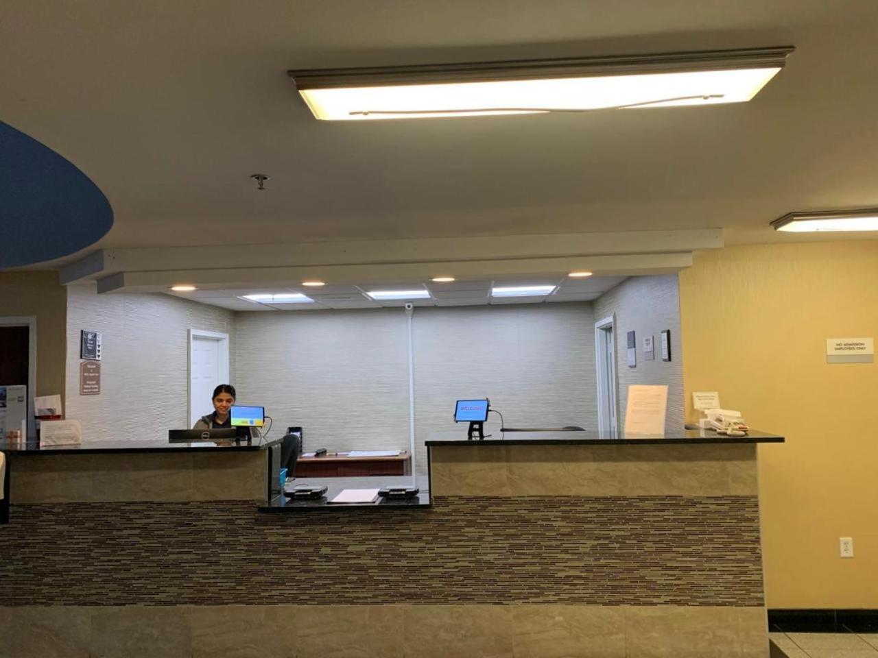 Clarion Inn I-94 Near Expo Center Kalamazoo Bagian luar foto